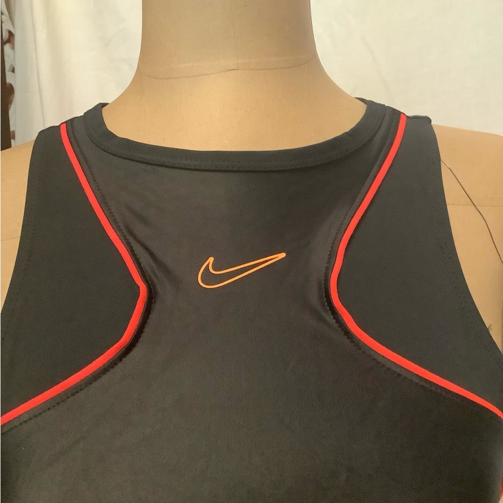 NEW! Nike Pro Dri-Fit Black Tight Fit Tank Top with Neon Pink Trim - Picture 4 of 7